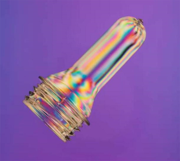 A Easy Way to Find Pet Prefrom Defects with a Strain Viewer A Easy Way to Find Pet Prefrom Defects with a Strain Viewer